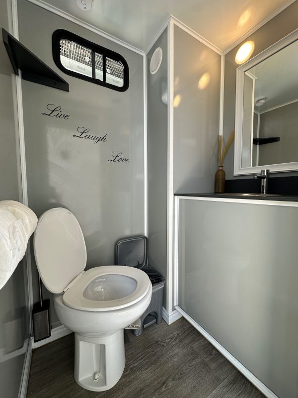 2-Stall Luxury Restroom Trailer – photo 2